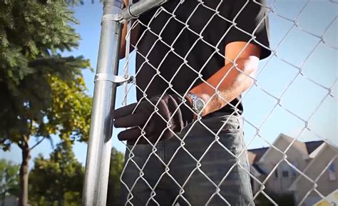 installing chain link fence yourself